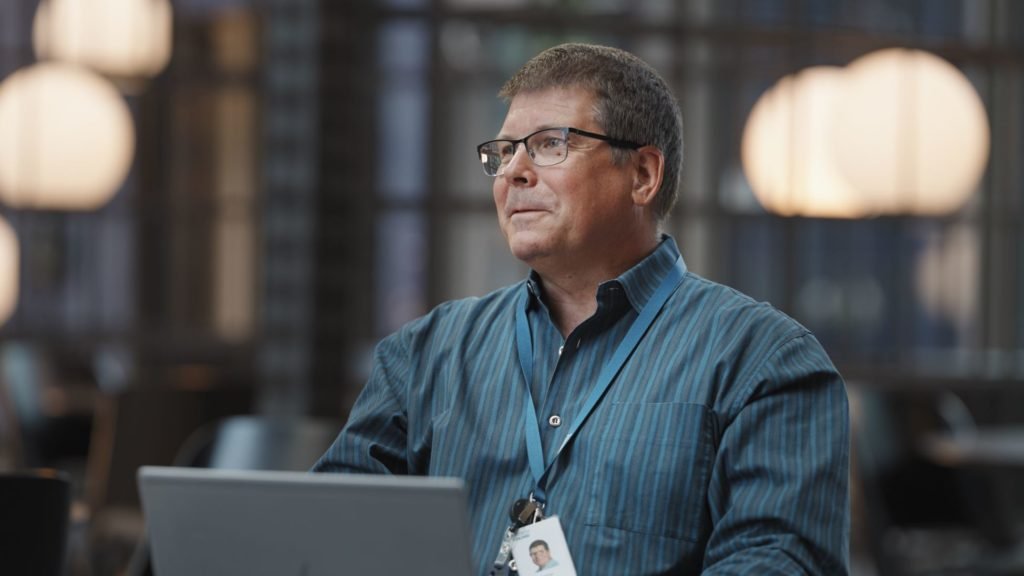 Business Finlandin hankintaosaston Senior Advisor Kristian Hartikainen