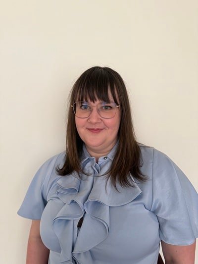 Tiina Bayer, projektipäällikkö, Pesmel